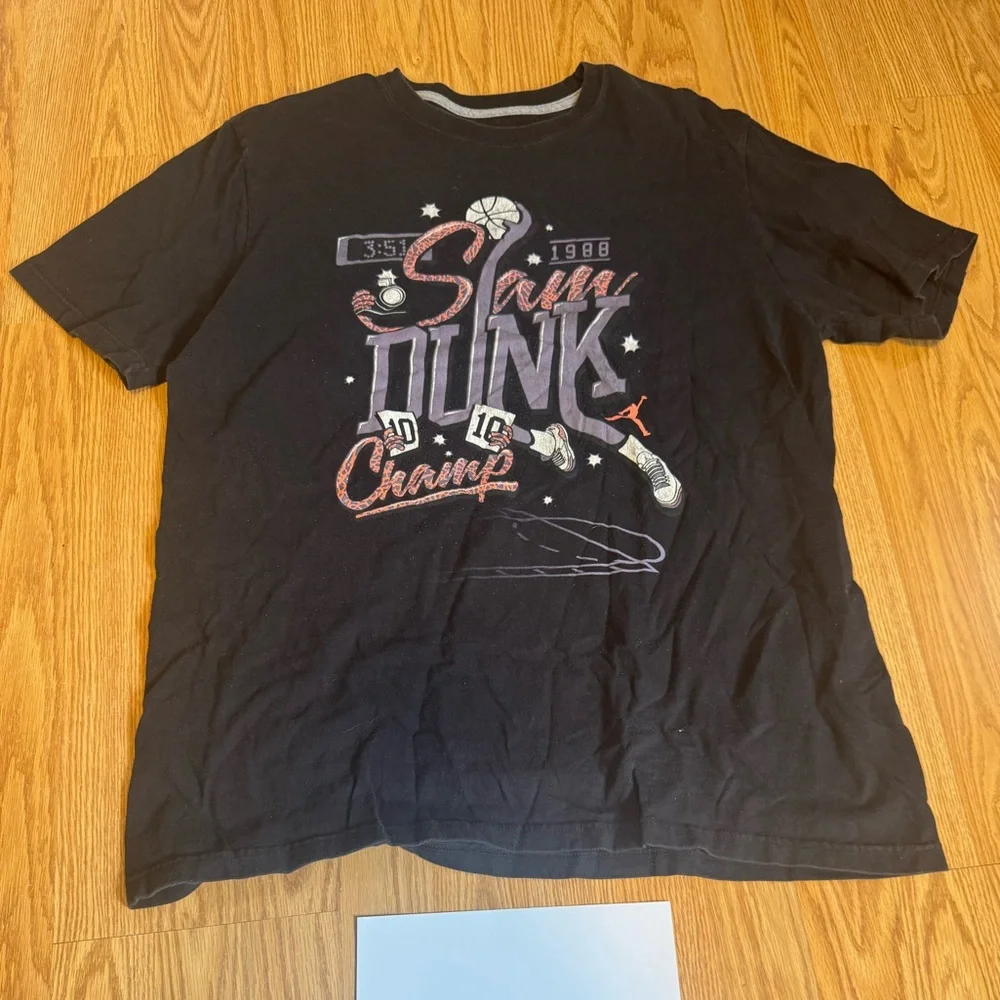 Men’s Jordan T Shirt XL